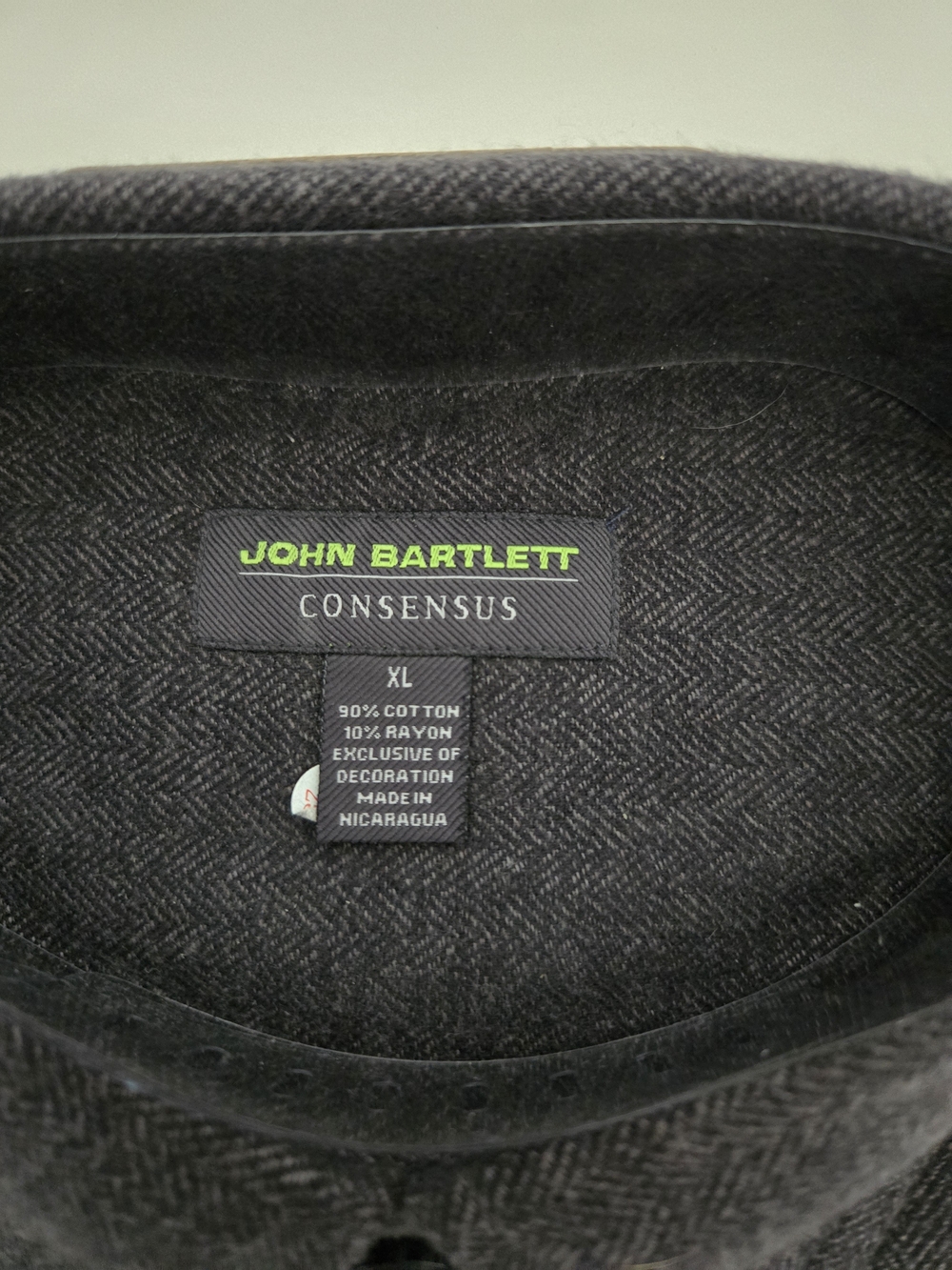 NWT John Bartlett-Consensus Men's XL - Dark Gray Herringbone Button-Down Shirt - Picture 5 of 7